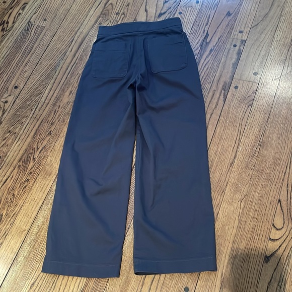 Babaton sz OO cotton/elastane wider leg back pocket darts dark grey/taupe - Picture 7 of 10